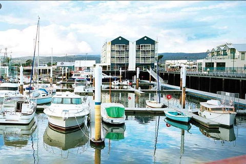 3.5 Hours Walking Guided Tour Of Launceston Highlights - Sydney 4u 5