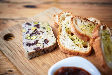 Family Lunch - Tapas And Wine For 4 People - Accommodation Sydney 7