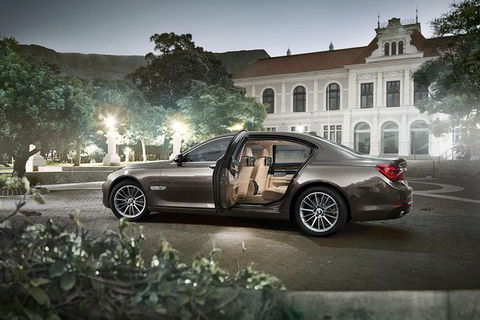 BMW Car Melbourne Airport To CBD - Sydney 4u 3