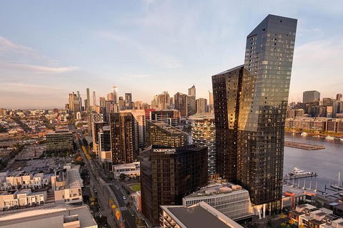 Melbourne Airport Transfers: Melbourne To Melbourne Airport MEL In Luxury Car - Accommodation Sydney 5