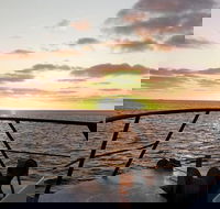 Sunset Geraldton Harbour Cruise - Sydney 4u