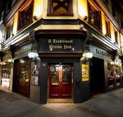The Elephant  Wheelbarrow - Accommodation Sydney