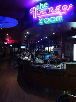 Glenelg Jetty Hotel - Accommodation Sydney 1