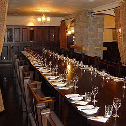 De Biers Lounge Bar - Sydney 4u 3