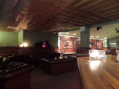 Castle Hill Tavern - Sydney 4u 4