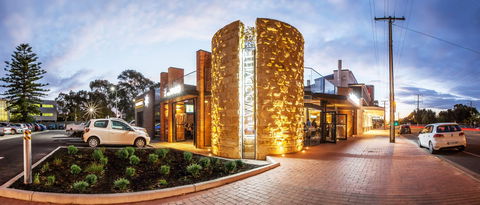 Woodville Hotel - Accommodation Sydney 1