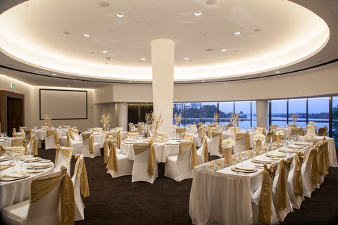 Twin Towns Clubs And Resorts - Sydney 4u 1