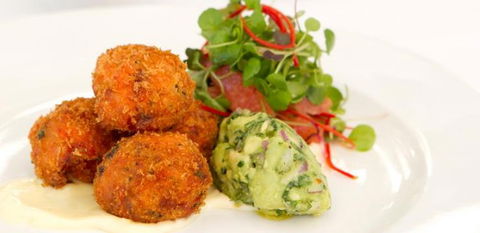 Season Restaurant - Accommodation Sydney 4