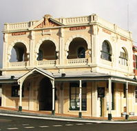 Empire Hotel - Sydney 4u