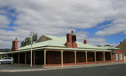 Huntington Tavern - Accommodation Sydney 0