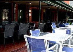 The Bath Arms Hotel - Sydney 4u 3