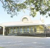 The Anglesea Hotel - Sydney 4u