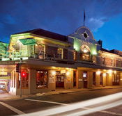 Town Hall Hotel - Accommodation Sydney