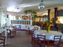 Clifton Capers Bar & Grill - Accommodation Sydney 1