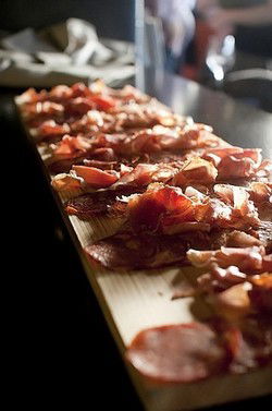 Pata Negra - Sydney 4u 1
