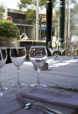 Julios - Accommodation Sydney 3