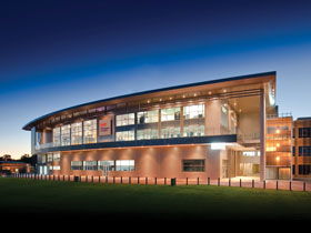 Adelaide Football Club - Sydney 4u 0