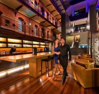 Bluestone Wine Lounge - Accommodation Sydney