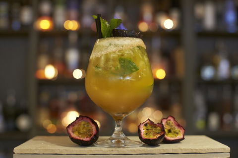 Rabbit Hole Bar And Dining - Accommodation Sydney 5