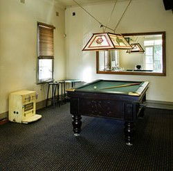 Garry Owen Hotel - Accommodation Sydney 3