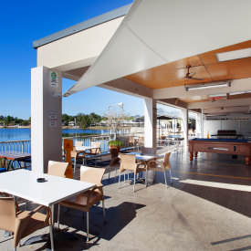 Waterfront Hotel - Sydney 4u 4