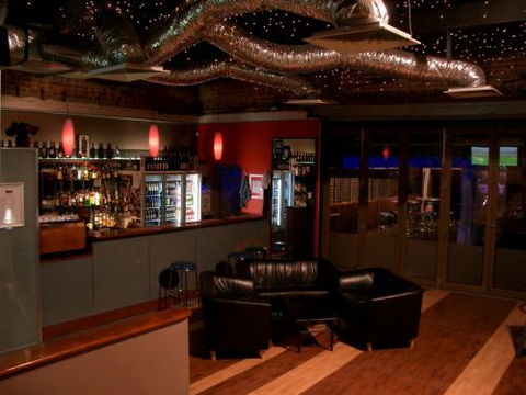 Bazoo Bar & Lounge - Accommodation Sydney 1