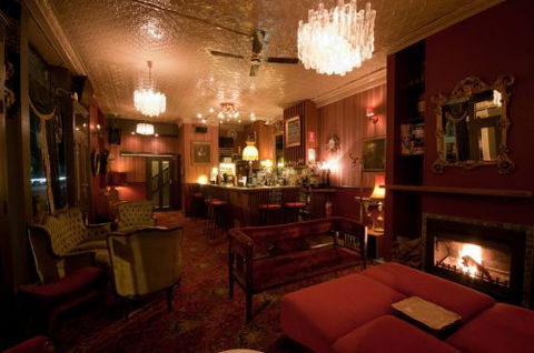 Back Bar Cocktail Lounge & Function Venue - Sydney 4u 0