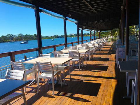 The Rock Bar And Grill - Accommodation Sydney 1