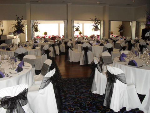 Railway Hotel Bundaberg - Accommodation Sydney 0