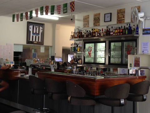 Railway Hotel Bundaberg - Accommodation Sydney 2
