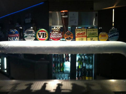 Fire Station Hotel - Sydney 4u 1