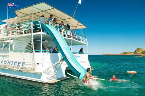 Moonshadow–TQC Cruises - Accommodation Sydney 2