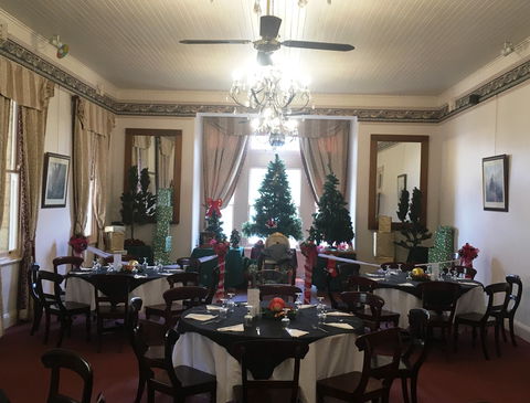 Abbey Of The Roses - Christmas In July - Accommodation Sydney 1
