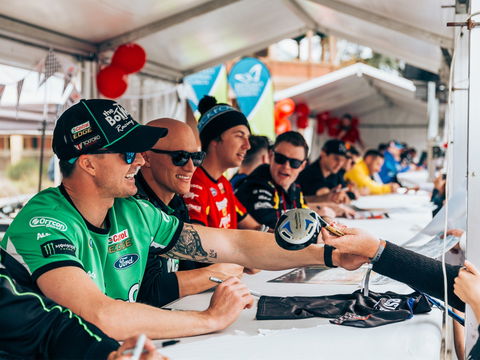 B-Rock Super Wednesday - Driver Signing - Accommodation Sydney 0