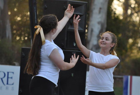 Carols In The Park: Corowa - Accommodation Sydney 1