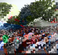 Cowra Christmas Street Festival - Accommodation Sydney
