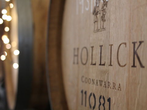 FOUR & TWENTY BLACKBIRDS - Accommodation Sydney 0