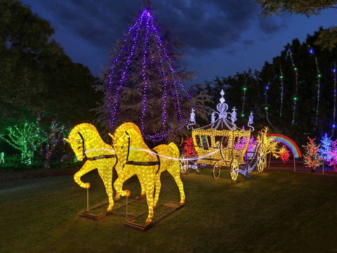 Christmas Lights Spectacular At Hunter Valley Gardens - Accommodation Sydney 2