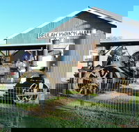 Eulah Creek Antique and Machinery Day - Accommodation Sydney
