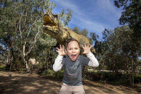 Zoorassic At Werribee Open Range Zoo. - Sydney 4u 0