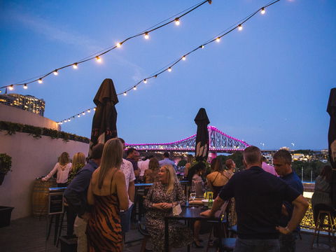 Riverside Live - Accommodation Sydney 1