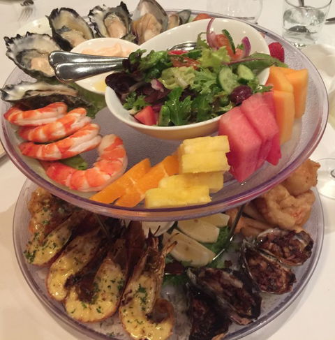 Basils Seafood Restaurant - Accommodation Sydney 2