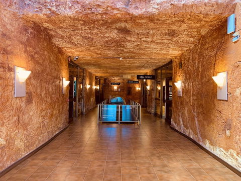 Desert Cave Hotel - Sydney 4u 0