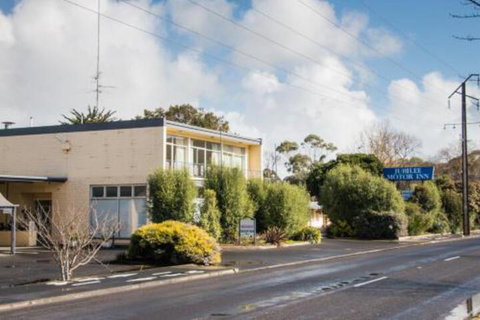 Jubilee Motor Inn - Accommodation Sydney 2