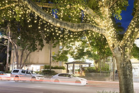 Netanya Noosa - Sydney 4u 0