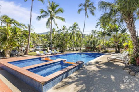 Tasman Holiday Parks - Airlie Beach - Sydney 4u 0