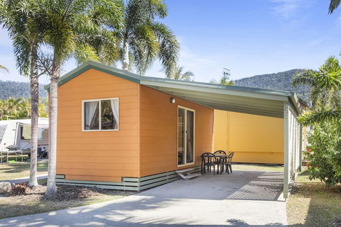 Tasman Holiday Parks - Airlie Beach - Sydney 4u 4