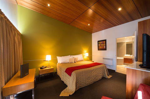 Tall Timbers Tasmania - Sydney 4u 6