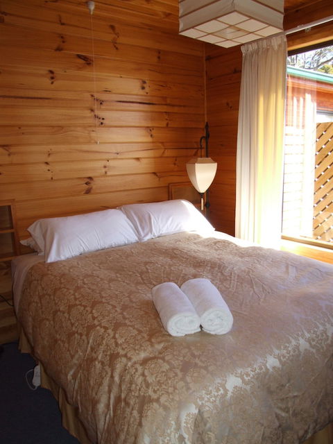 Bruny Island Escapes And Hotel Bruny - Sydney 4u 6
