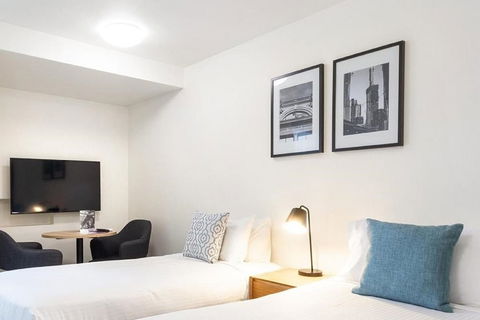 City Edge North Melbourne - Sydney 4u 5